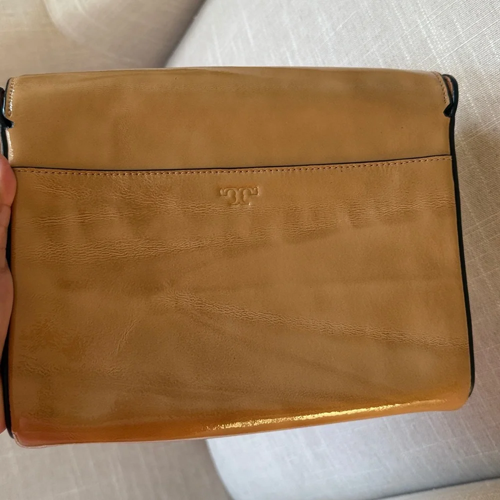 Tory Burch Alastair Pebbled Leather Shoulder Crossbody Bag Tan Convertible Bag - Picture 13 of 16